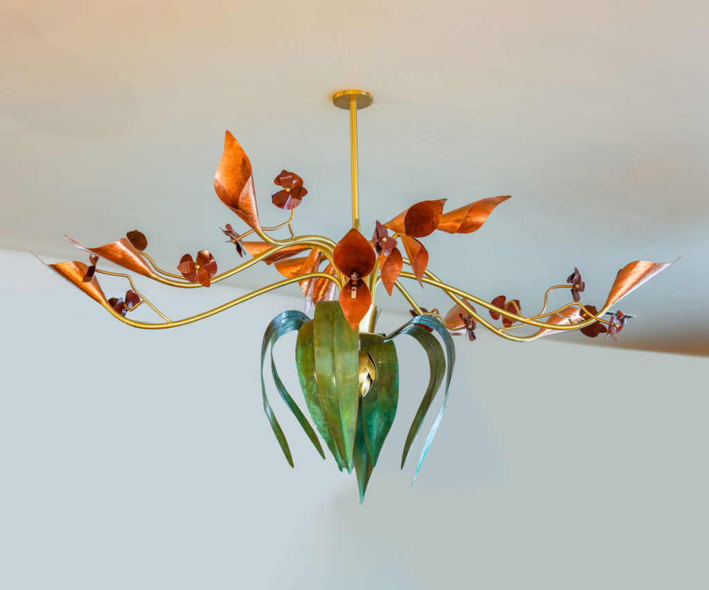 Blom Chandelier